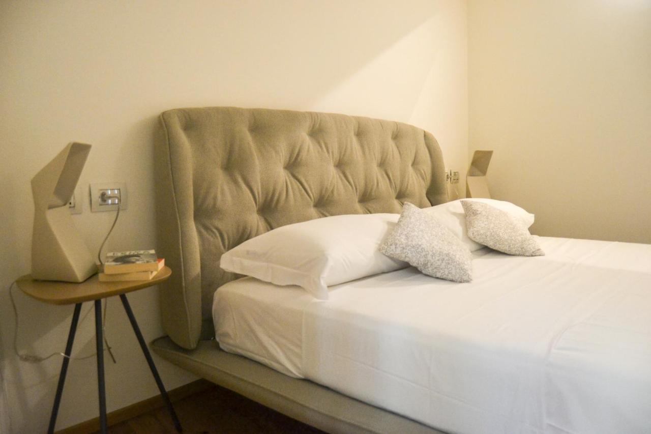 Joivy Fulcorina Apartment Milan Bagian luar foto
