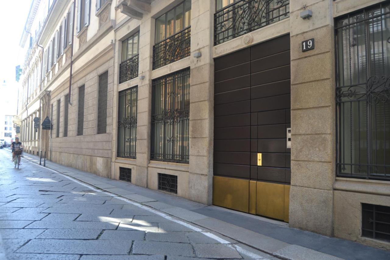 Joivy Fulcorina Apartment Milan Bagian luar foto