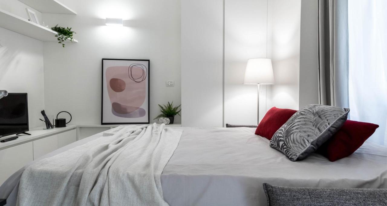 Joivy Fulcorina Apartment Milan Bagian luar foto